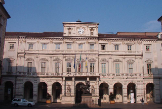 Torino - Revocata la licenza al chiosco di via Montanaro: "Segnale di legalità per Barriera di Milano"