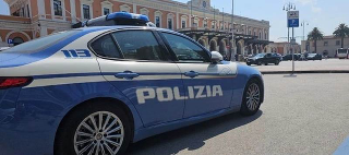 San Giorgio Canavese - Scoperta raffineria di droga in casa: cinque arresti